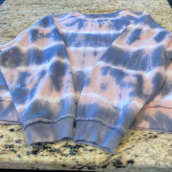 Lucky Brand Crew Neck White, Blue, and Pink Tye Dye Sweatshirt, sz Small - Picture 10 of 10
